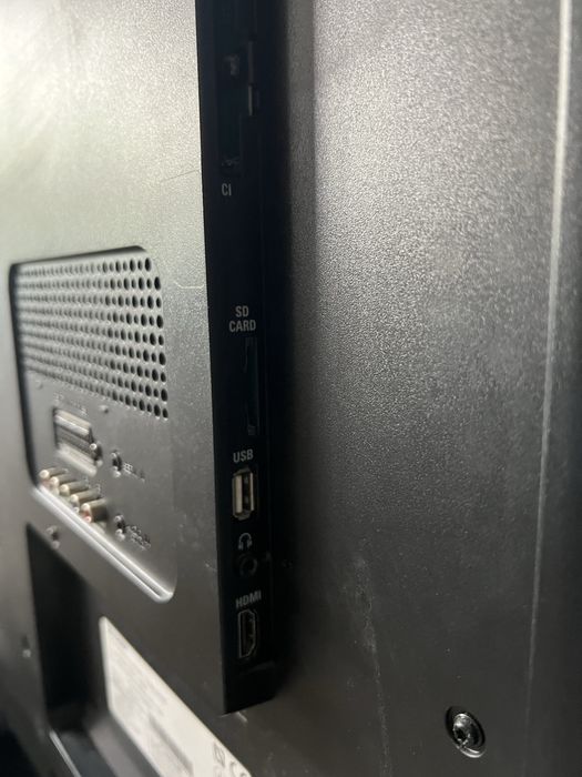 Telewizor Sharp Aquos 46" cali w pełni sprawny + pilot