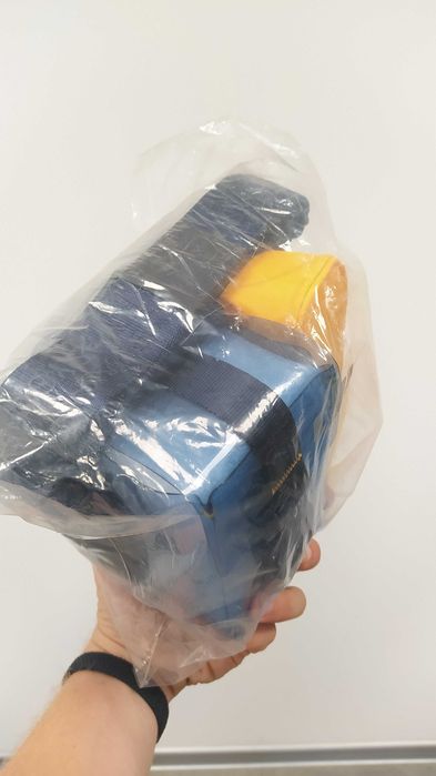 Niebiesko-pomarańczowa torba do transportu drona DJI Mini