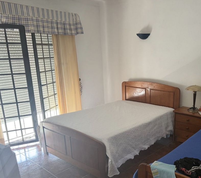 Cama de casal com colchao