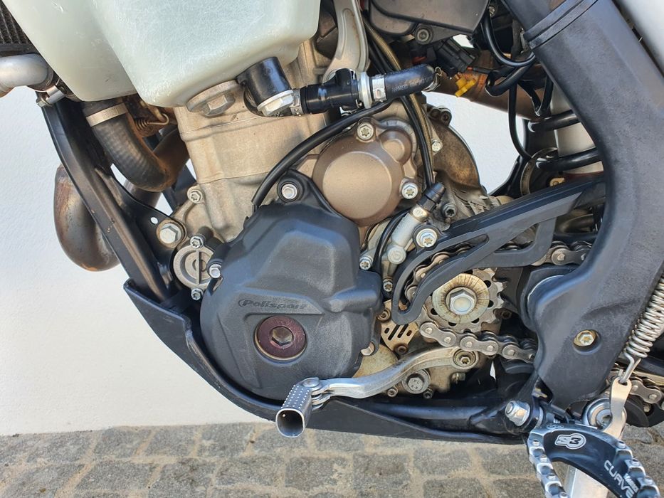 Husqvarna FE 350 Rockstar 22