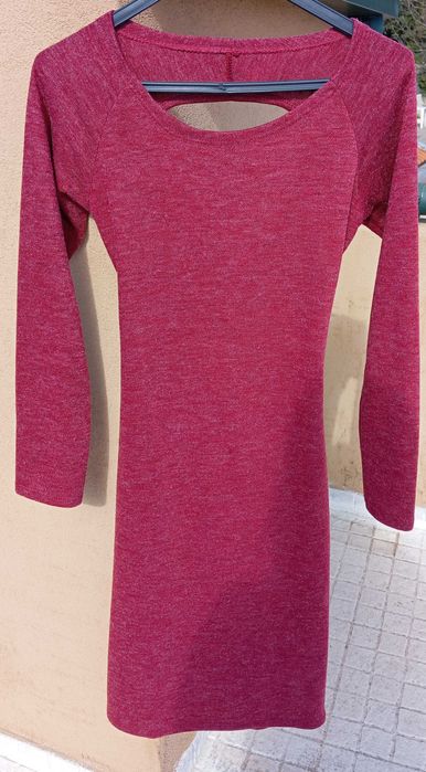 Vestido bordô/vermelho Novo