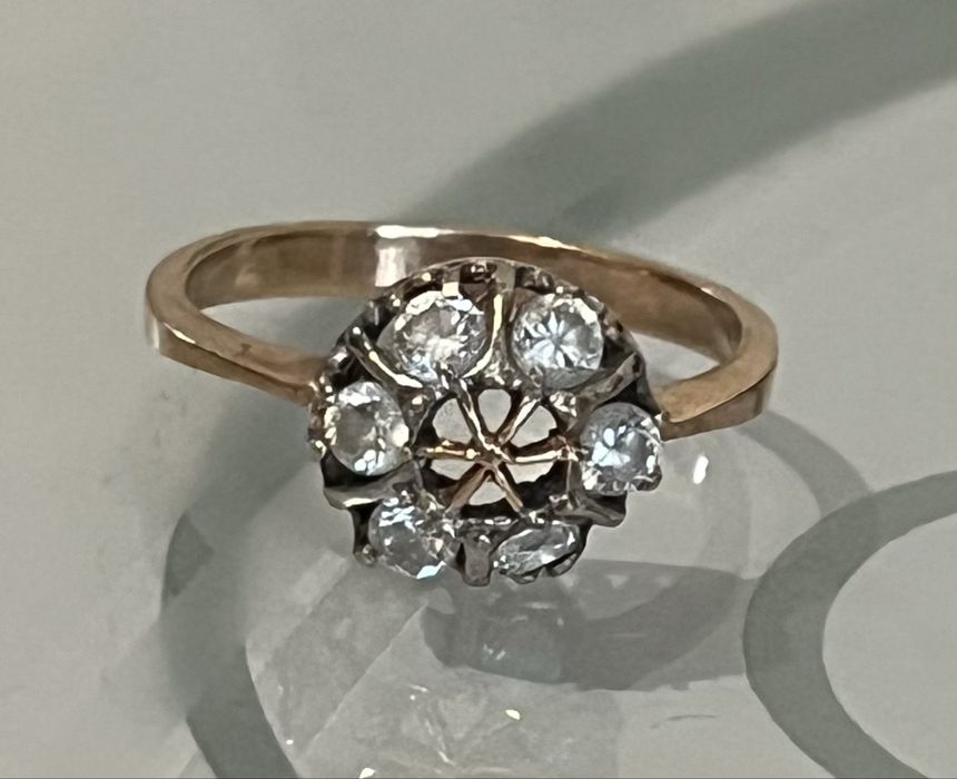 Каблучка золота жіноча «Малинка»