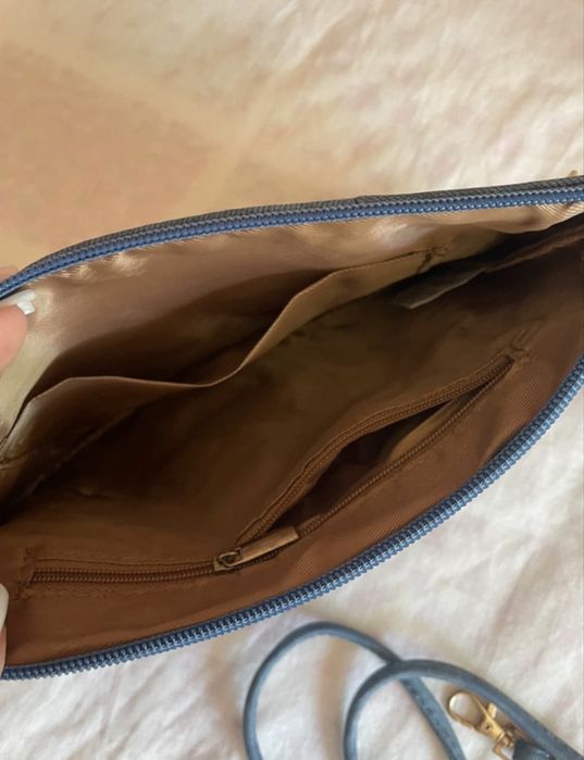 Mala/ bolsa de mão de Mulher