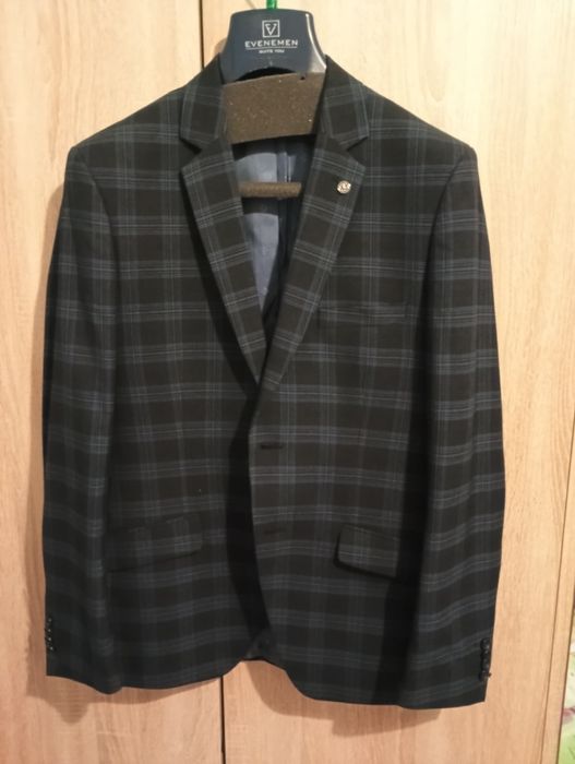 Garnitur młodziezowy M