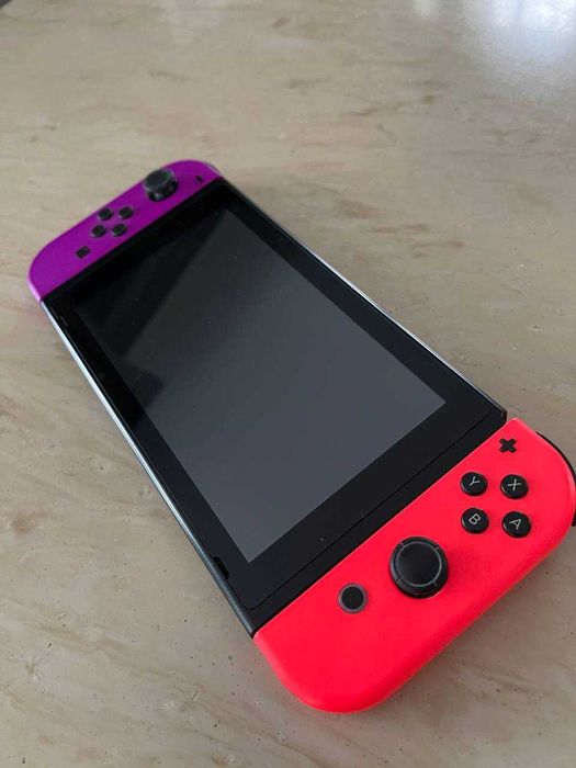 Ігрова консоль Nintendo Switch HAC-001-01