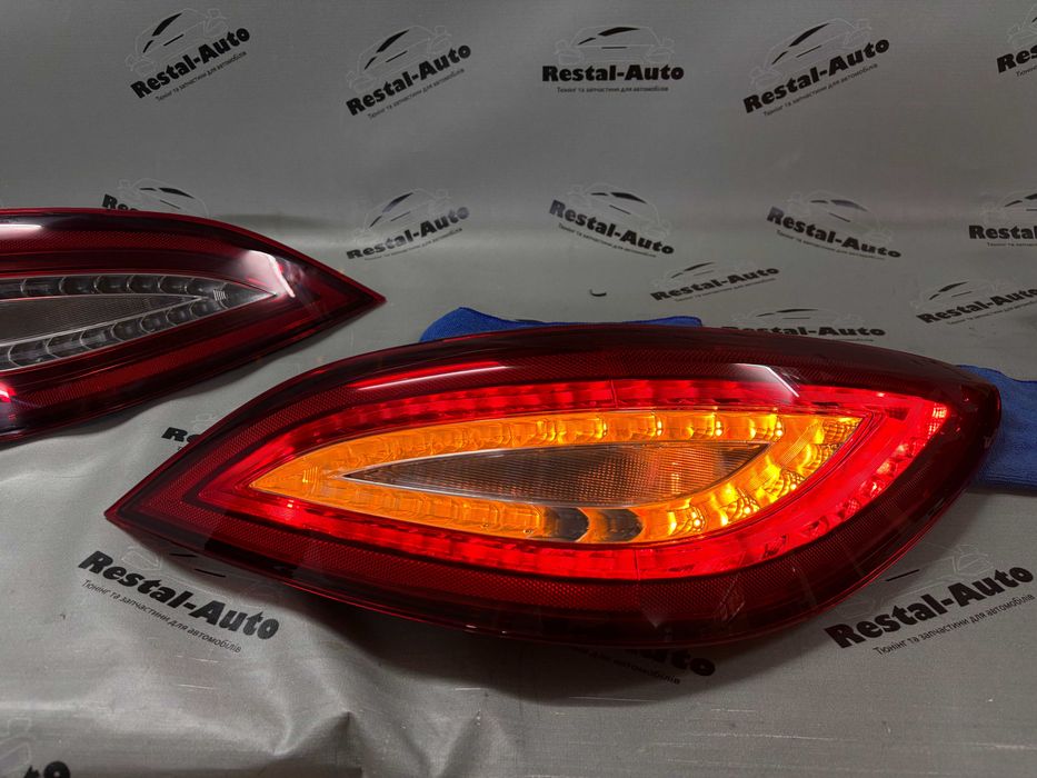 Задні ліхтарі стопи ( Європа ) на Mercedes-Benz CLS-Class C218 11-14 р