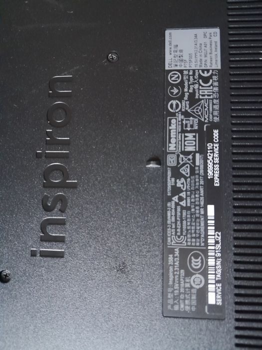 Ноутбук  состояние  нового  dell  15 3000