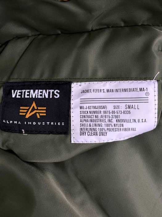 Бомбер Vetements Alpha Industries Bomber MA-1 куртка пуховик opium S M
