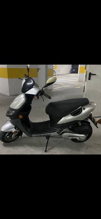 Scooter keeway hurricane 50cc com documentos  completa / pecas