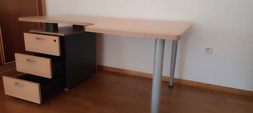 Secretária de escritório