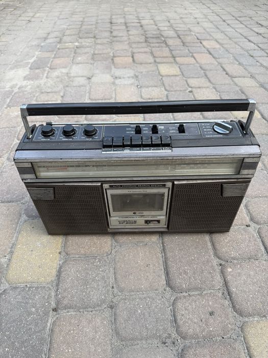 Radiomagnetofon radio Sharp GF-6060 kaseta