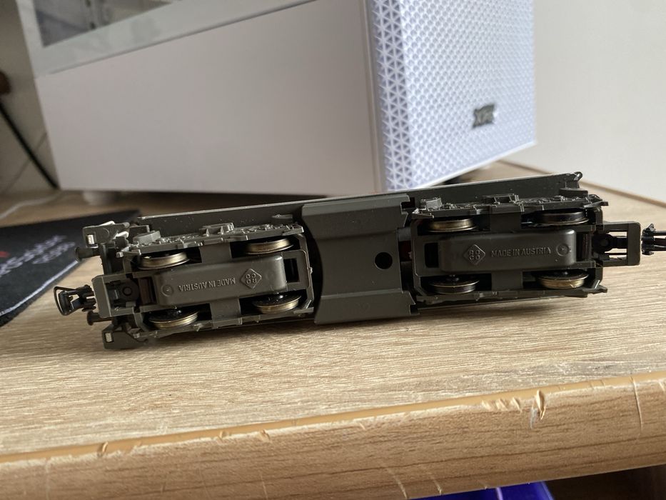 Lokomotywa roco znaleziona na strychu