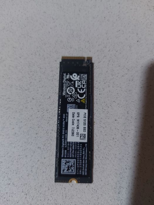 Disco M2 NvME 512 GB Wd64169647617025120
