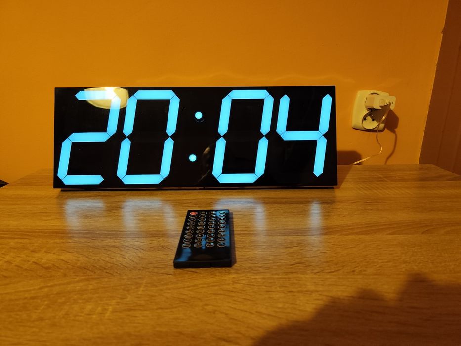 CHKOSDA cyfrowy zegar 44cm automatyczne ściemnianie timer akrylowa rama