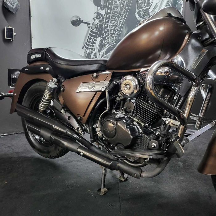 Keeway Superlight 125