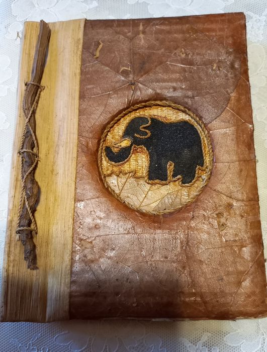 Записная книга(телефонов)на английском.языке