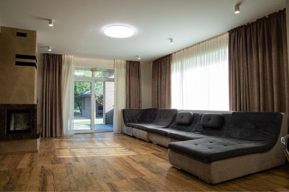 Елітний будинок біля лісу Рованці, вул. Княжа 360 м2