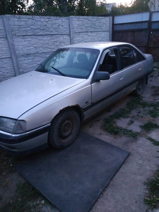 Продам Opel Omega A возможно по запчастям на разборку