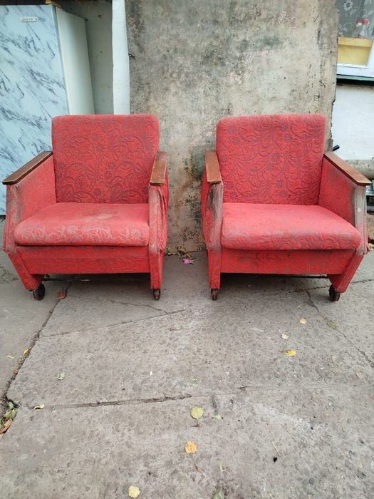 Крісла 2 шт. (під реставрацію)