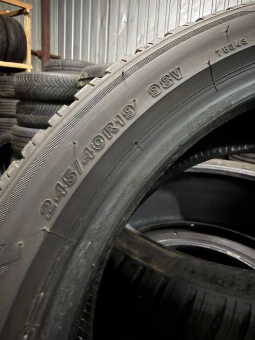 R19 245/40 Bridgestone Blizzak LM005