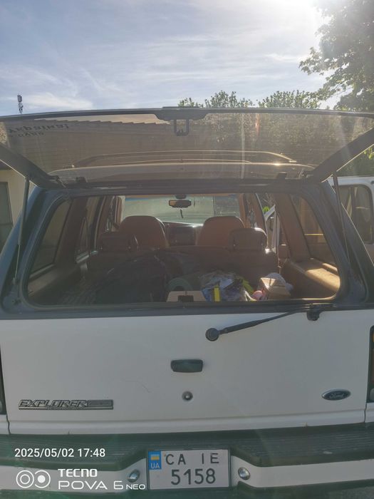 Продаю/Обміняю власний Форд Експлоуер 2 95р. v6 4.0 в гарному стані