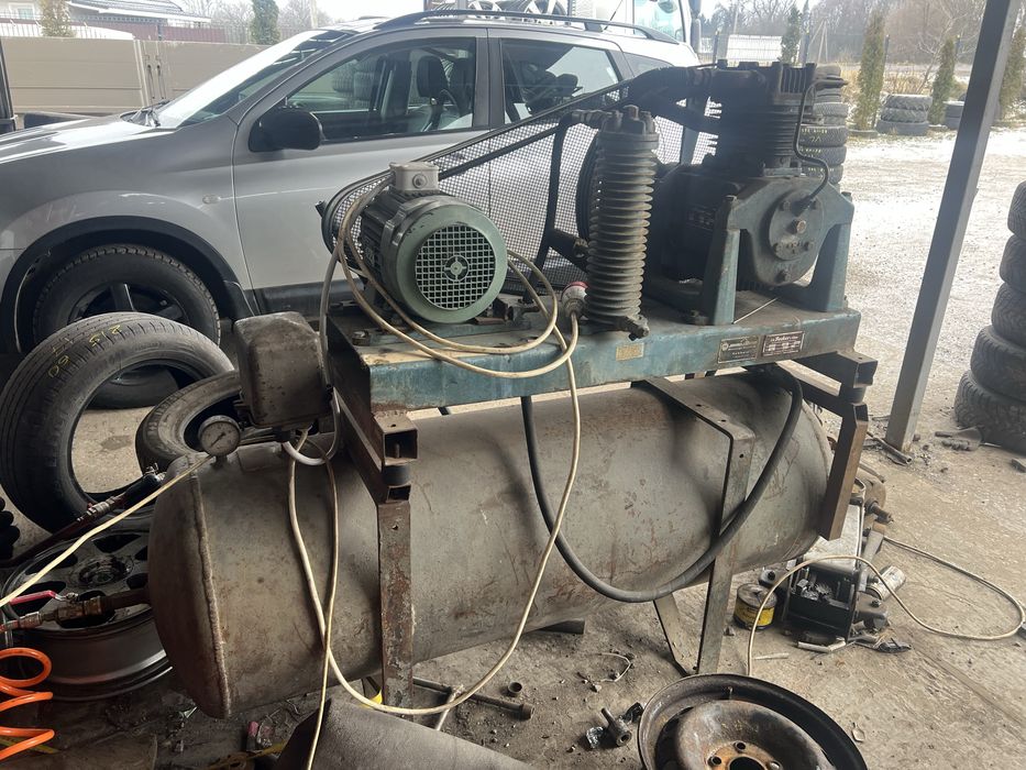 Компресор на 200 л 380 вольт