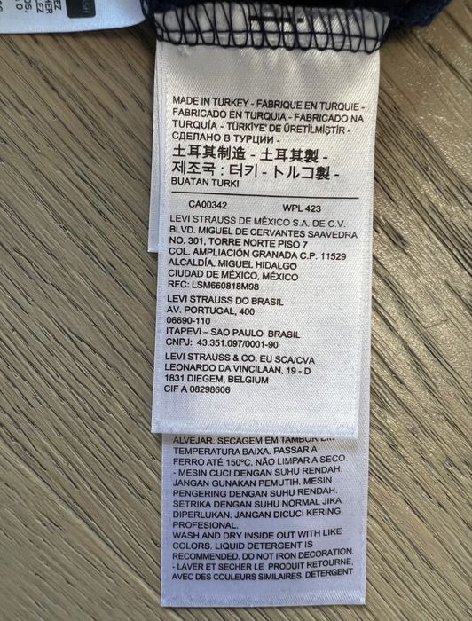 Нова футболка Levis relaxed graphic tee розмір S