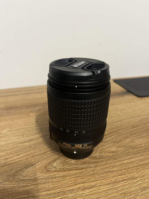 Nikon d7500 + AF-S Nikkor 18-140 mm 3,5-5,6