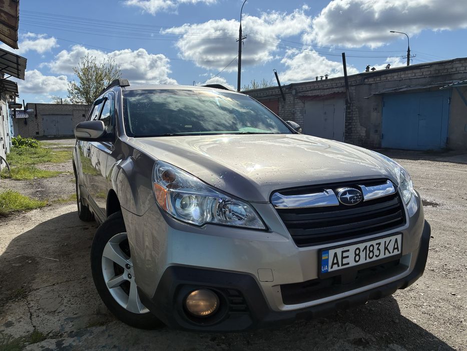 Subaru Outback 2014