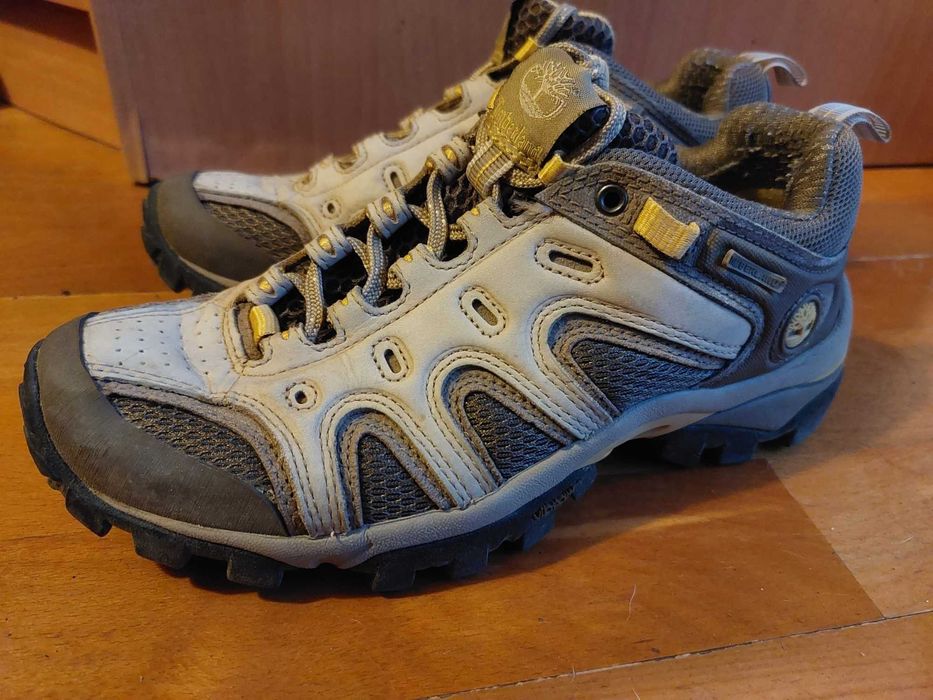 Ténis Timberland – Número 36 - Cinzento e amarelo – Rapariga Mulher