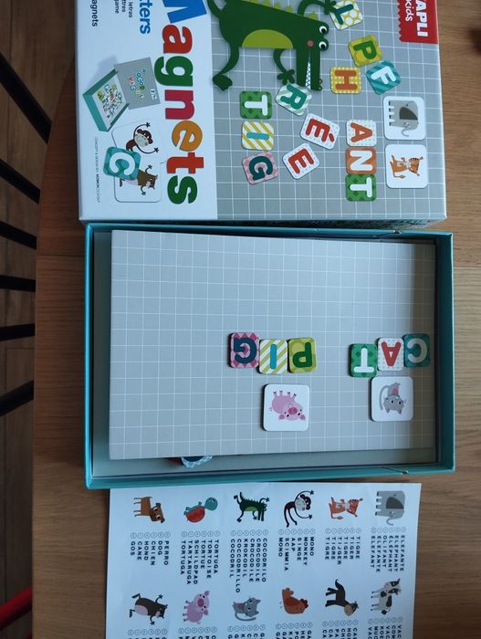 Apli Kids magnetyczna układanka litery alfabet
