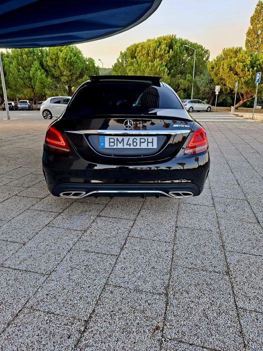 Mercedes-Benz C220 D AMG-Line