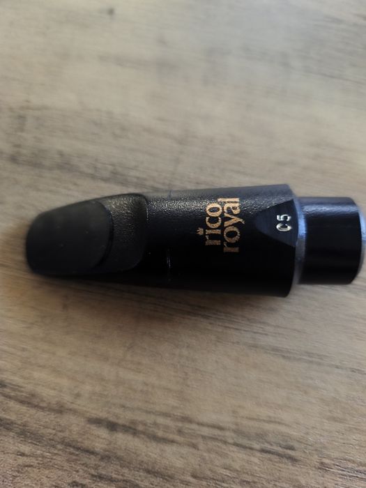 Sprzedam ustnik do saksofonu altowego Rico Royal