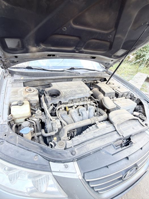 Продам HYUNDAI SONATA 2008 года 2,0 бензин