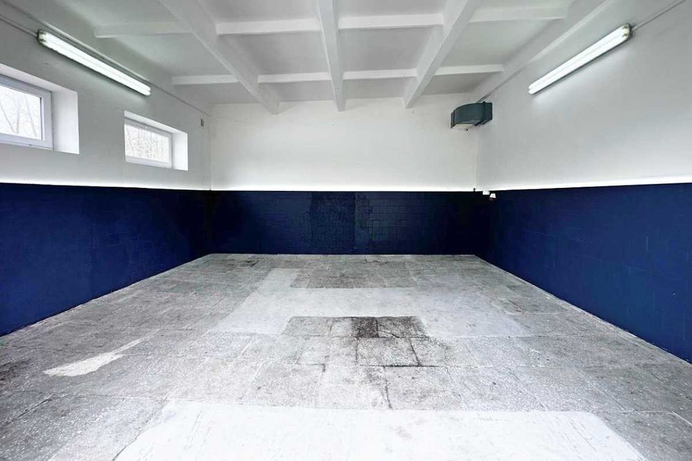 33 кв.м. під Склад або мале Виробництво. Київське шосе 143. Власниця