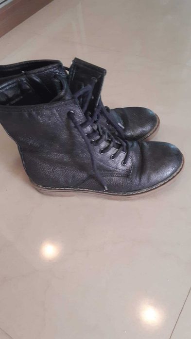 Buty 35