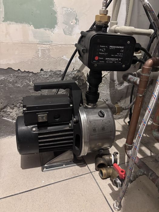 Pompa ogrodowa Grundfos JP5 ze sterownikiem ciśnieniowym Prescontrol PC15