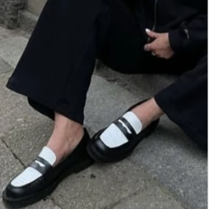 Лофери, туфлі, Bershka