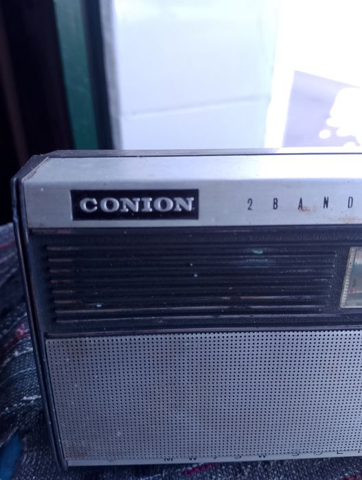Radio a pilhas, bom estado