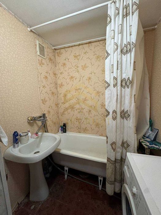 Продаж 1-к квартири/ Огнівка / 5 поверх / Код: 24306