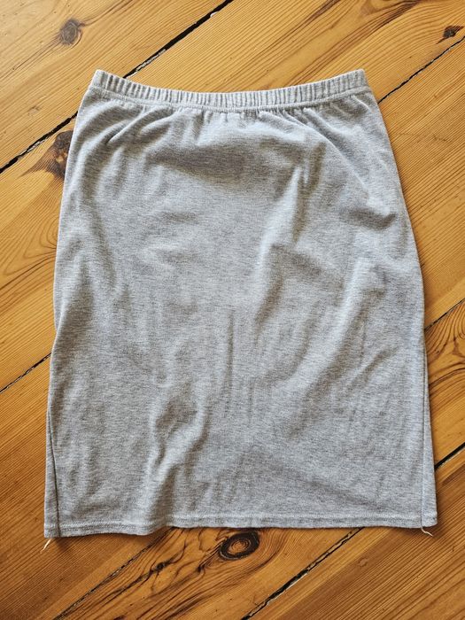 Szara spodniczka rozmiar L