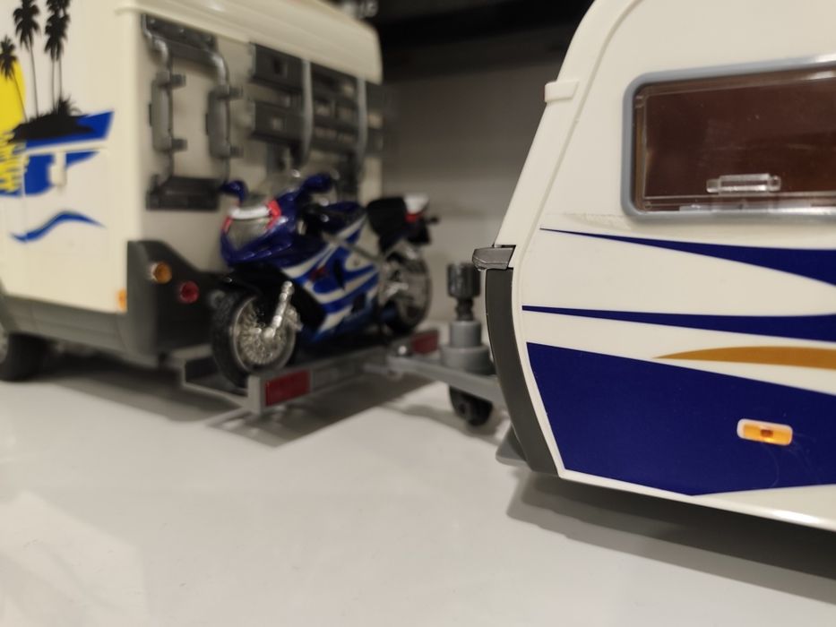 1/18 Autocaravana Hymer com Caravana Majorette carro coleção miniatura