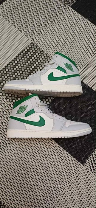 Nike Air Jordan 1 Mid Summit White/Pine Green-Pure Platinum