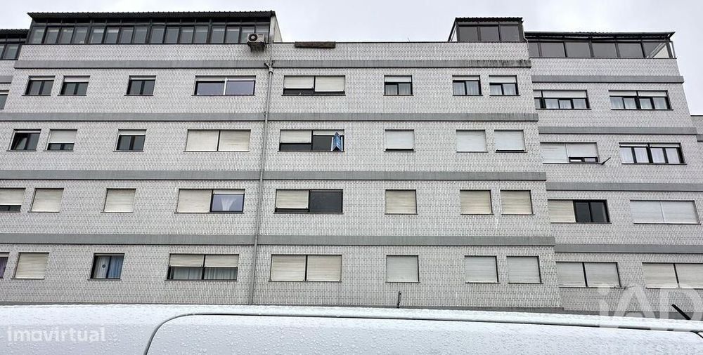 Apartamento T3 em Arcozelo de 125 m2
