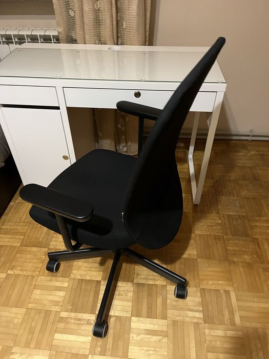 Krzesło biurowe IKEA FLINTAN – bardzo dobry stan