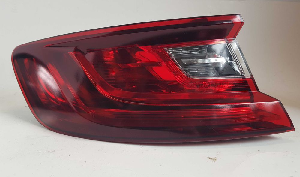 Lampa tył lewa Renault Megane IV HB 2018r.
