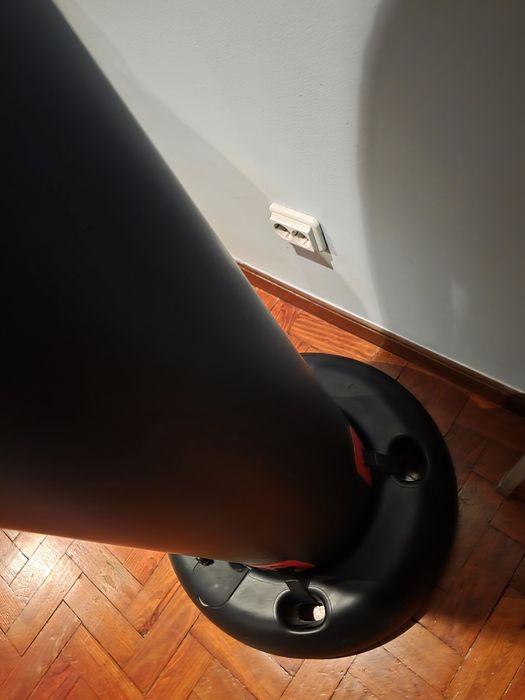 Saco de Boxe Autoportante Outshock + Bomba