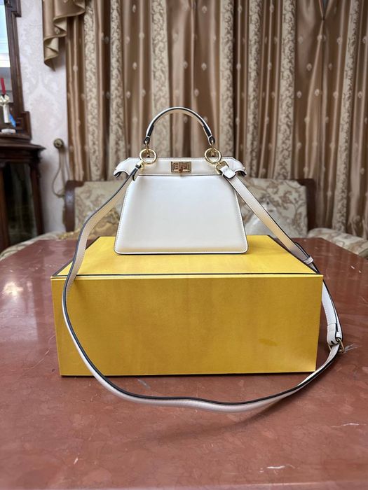 Сумочка від Fendi