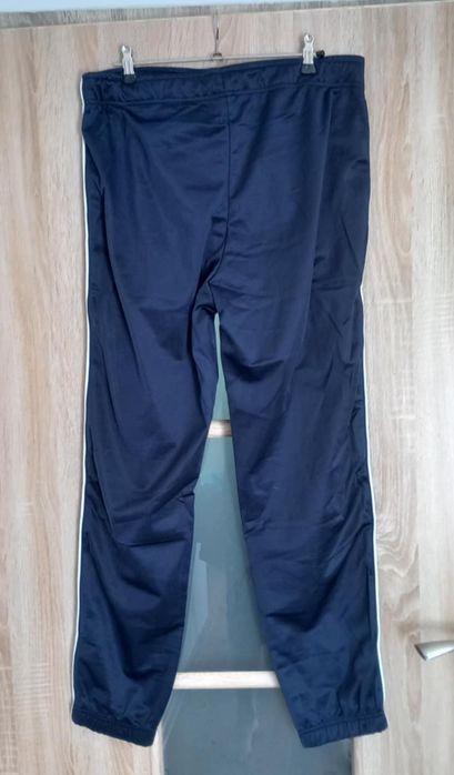 Granatowy męski dres KangaROOS,r.M/L
