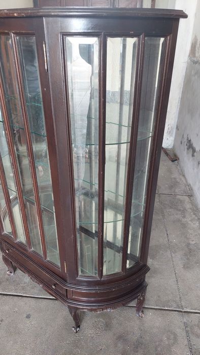 Vendo vitrine antiga